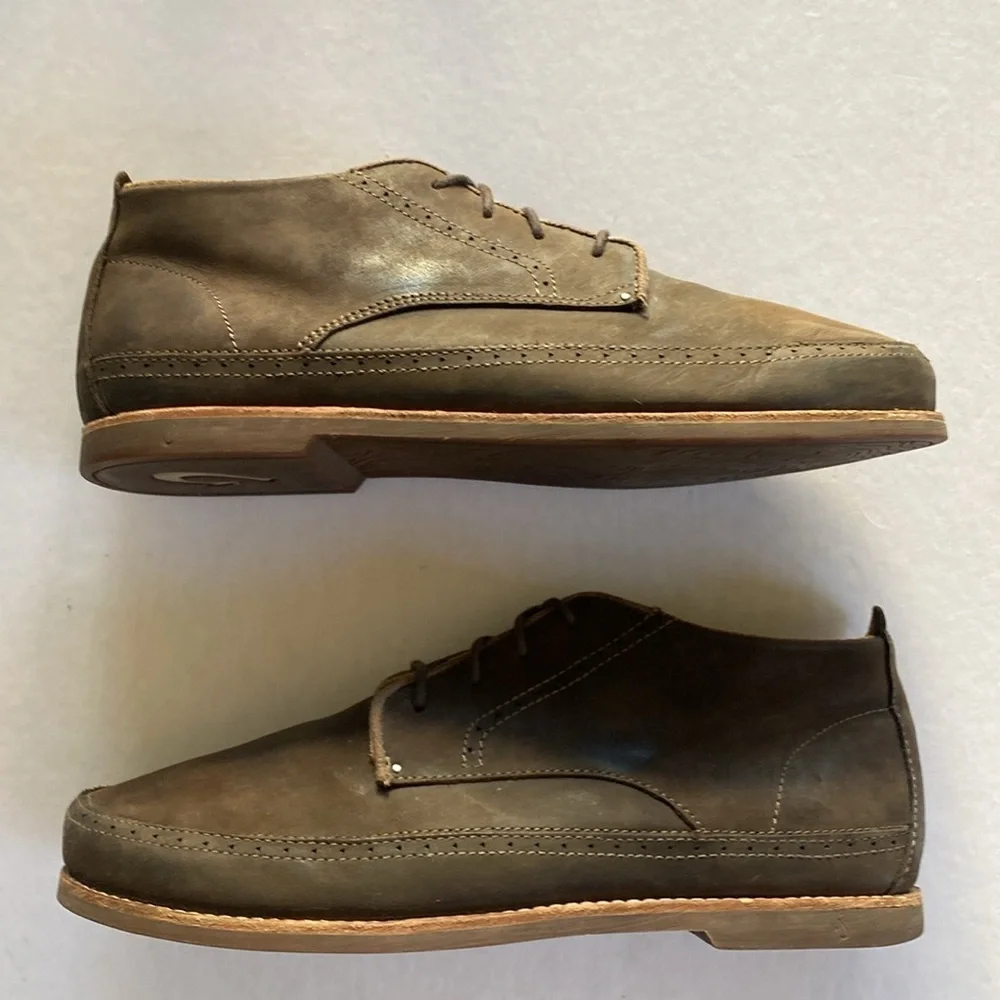 OLUKAI Men’s Brown Leather Boots Size 10 M